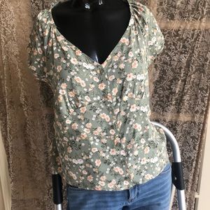 Floral short top!